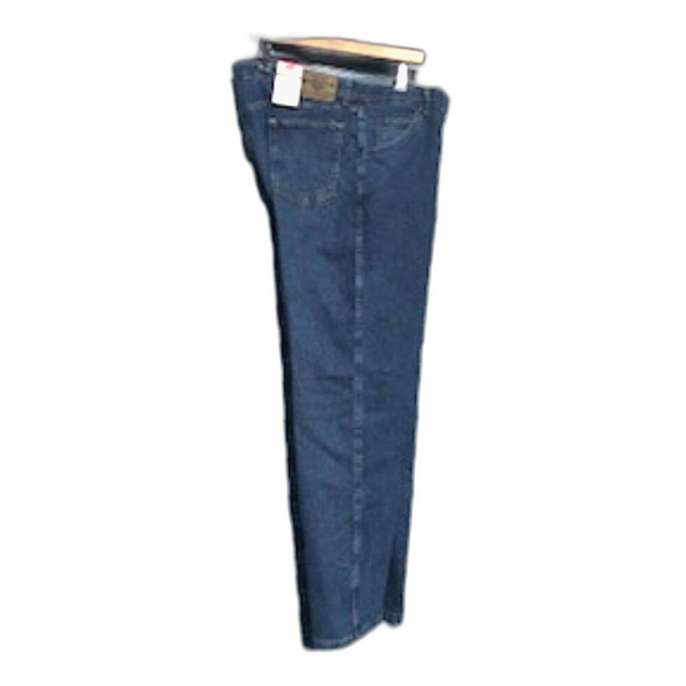 Size: 42 x 32 Boot Cut Relaxed Jeans . Wrangler . New w/ Tags